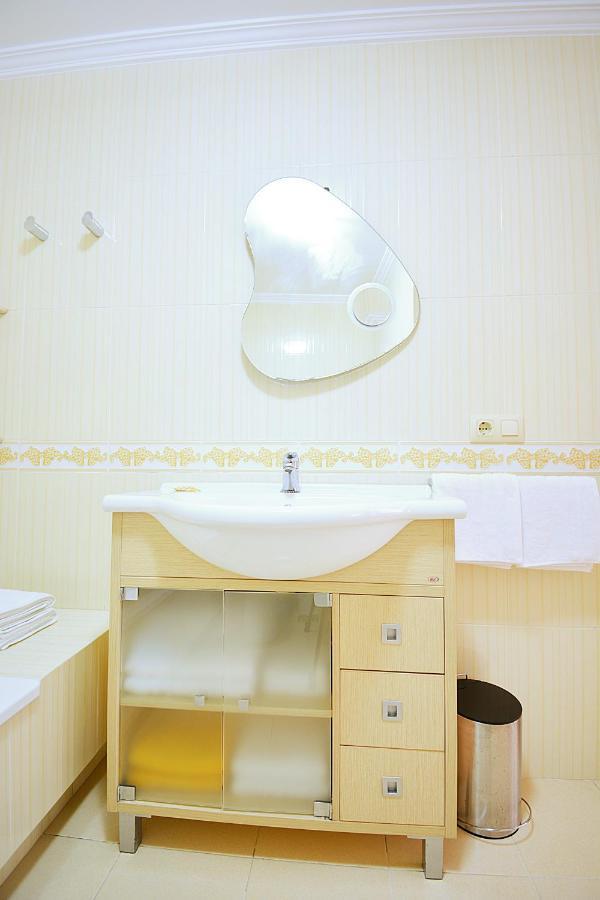 Galihost - Apartamento Con Piscina En El Centro De Sanxenxo Zewnętrze zdjęcie